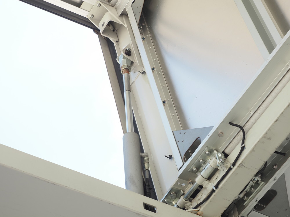 日野 レンジャー ウイング車 中増t 2PG-FE2ABG 年式 H30[写真15]