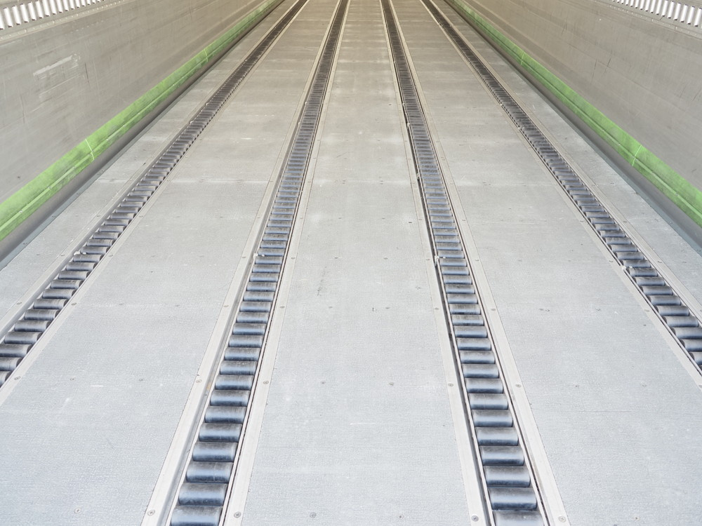 日野 プロフィア ウイング車 大型 LKG-FW1EXBG 年式 H24[写真27]