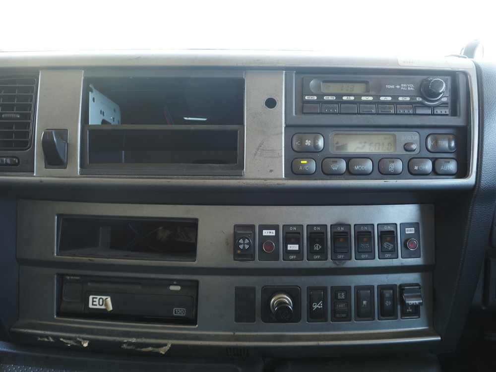 日野 プロフィア ウイング車 大型 LKG-FW1EXBG 年式 H24[写真33]