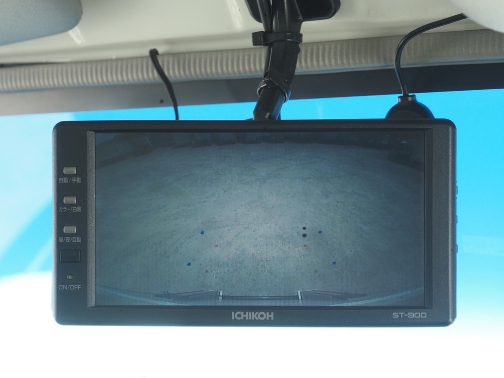 いすゞ エルフ バン車 小型 TRG-NPR85AN 年式 H29[写真24]