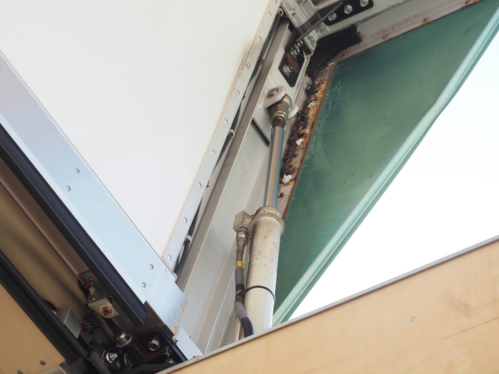 日野 レンジャープロ ウイング車 中型 TKG-FD7JMAG 年式 H24[写真13]