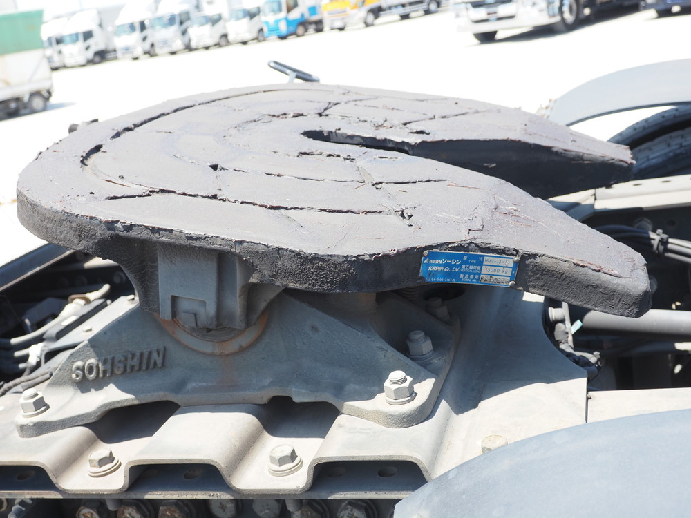 日野 プロフィア トラクタ 大型 QPG-SH1EDDG 年式 H27[写真14]