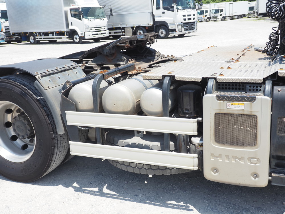 日野 プロフィア トラクタ 大型 QPG-SH1EDDG 年式 H27[写真09]