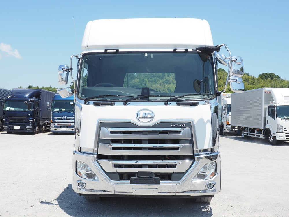 UDトラックス  トラクタ 大型 2PG-GK5AAB 年式 R2[写真02]