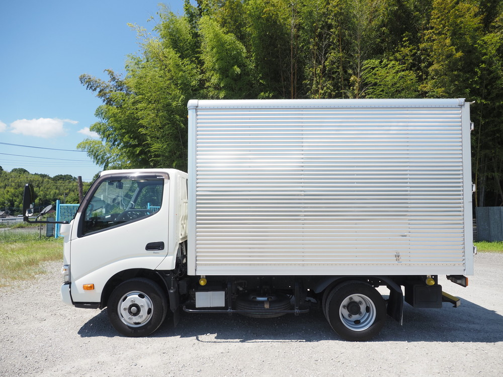 日野 デュトロ バン車 小型 2RG-XZC605M 年式 R2[写真09]