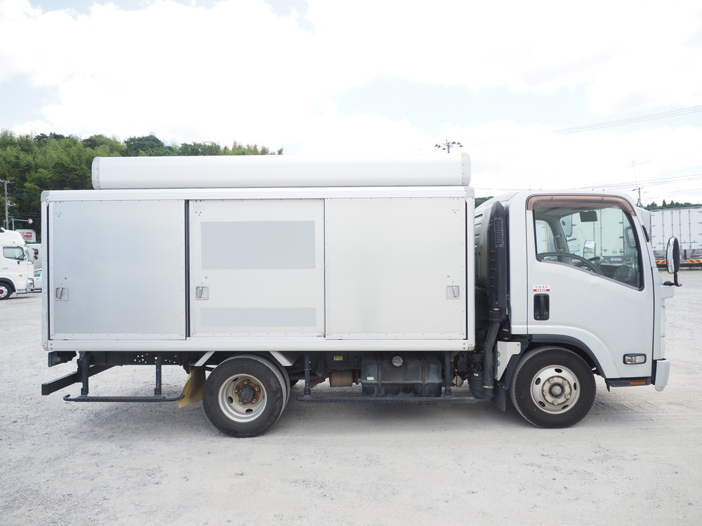 いすゞ エルフ バン車 小型 TKG-NPR85AN 年式 H26[写真05]