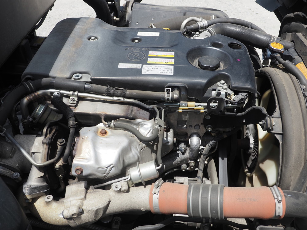 いすゞ エルフ バン車 小型 TKG-NPR85AN 年式 H26[写真30]