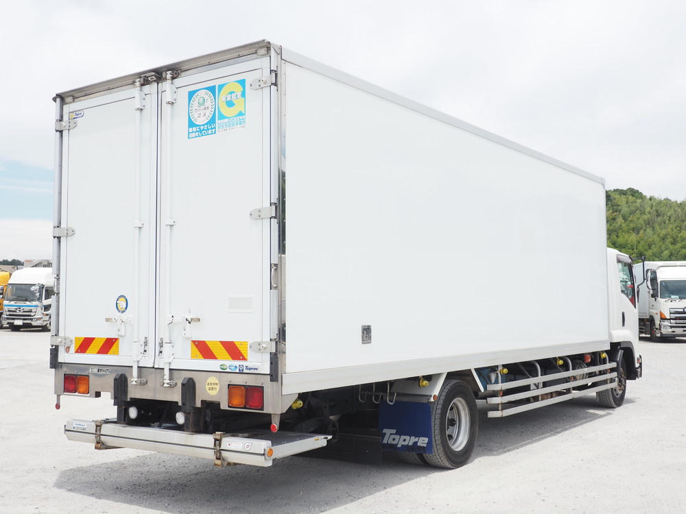 いすゞ フォワード 冷凍バン 中増t 2PG-FTR90V2 年式 H30[写真05]