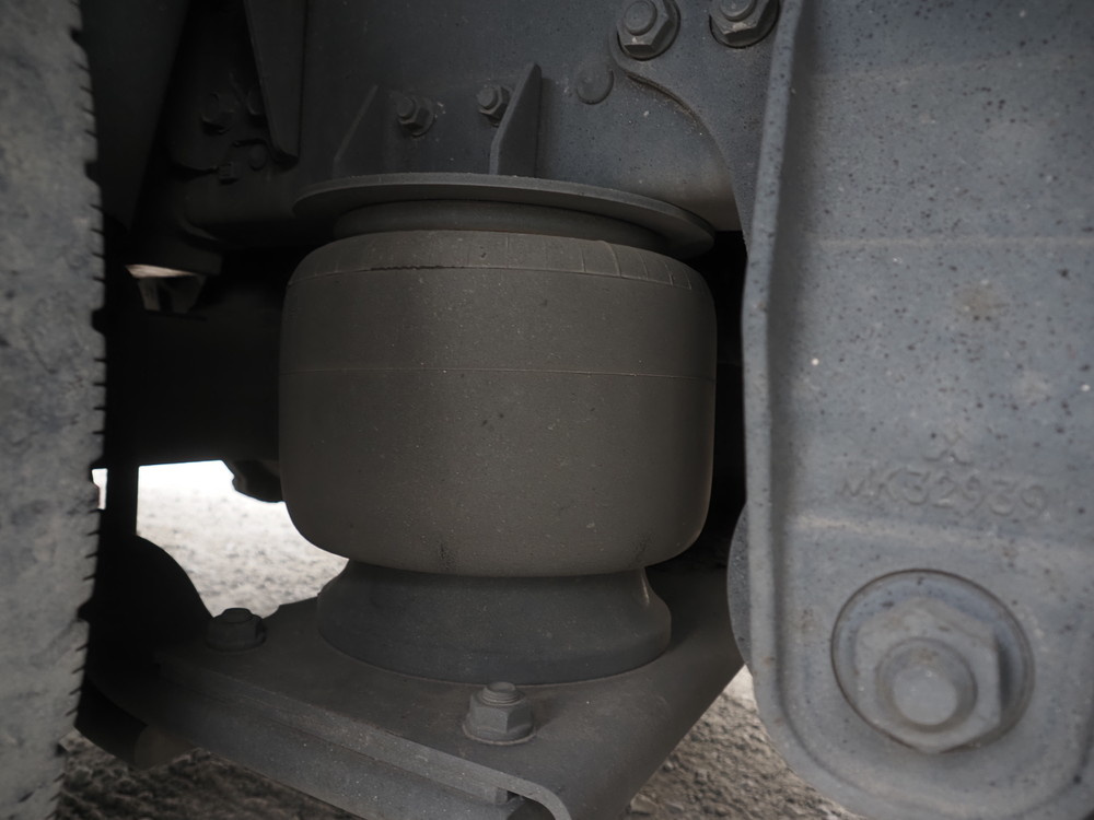 三菱ふそう スーパーグレート ウイング車 大型 QPG-FS65VZ 年式 H28[写真47]