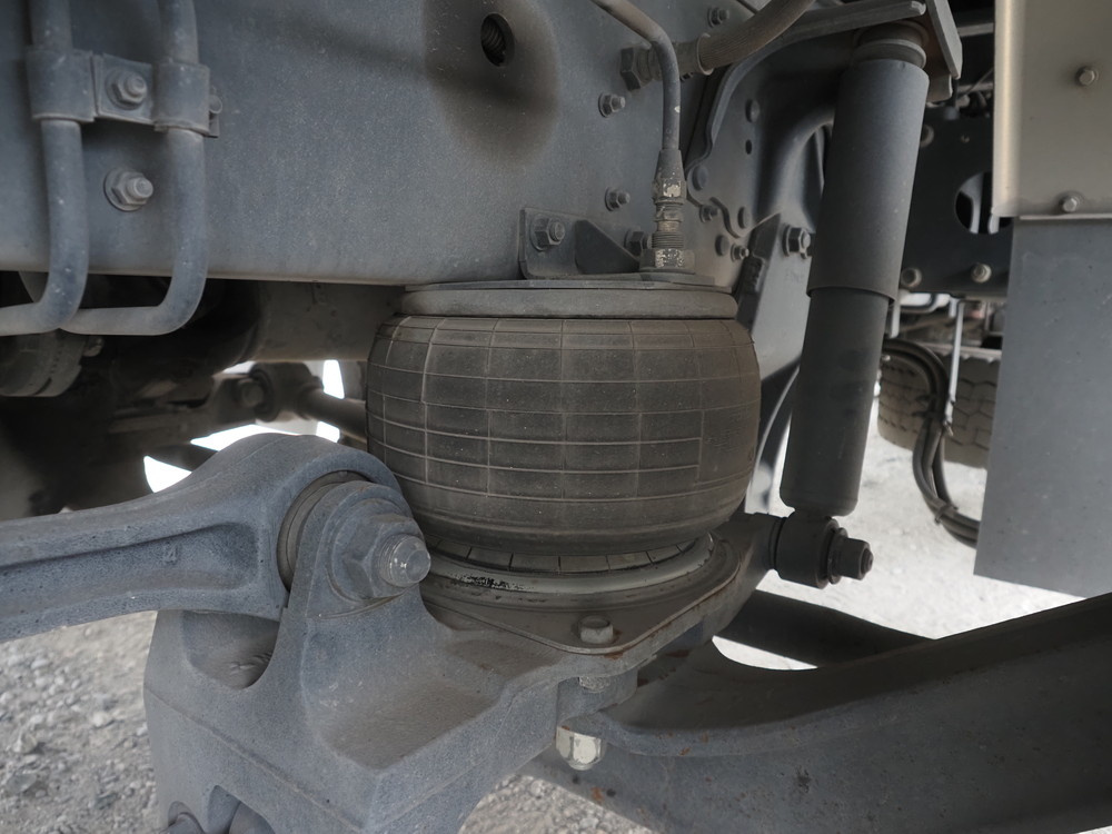 三菱ふそう スーパーグレート ウイング車 大型 QPG-FS65VZ 年式 H28[写真44]