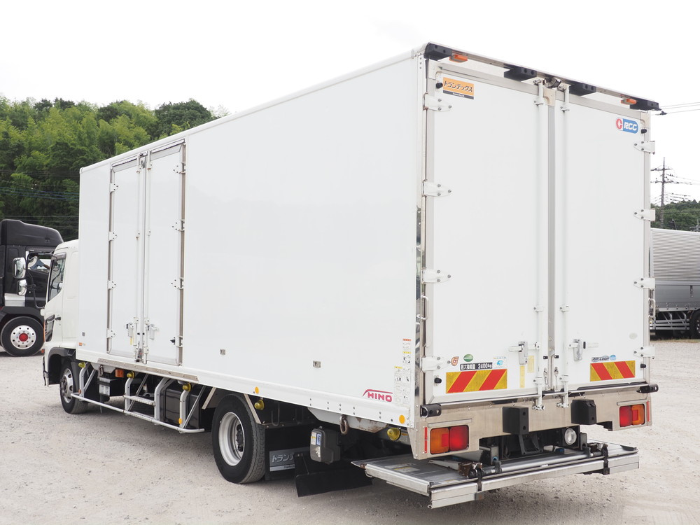 日野 レンジャープロ 冷凍バン 中型 TKG-FD9JLAG 年式 H28[写真06]