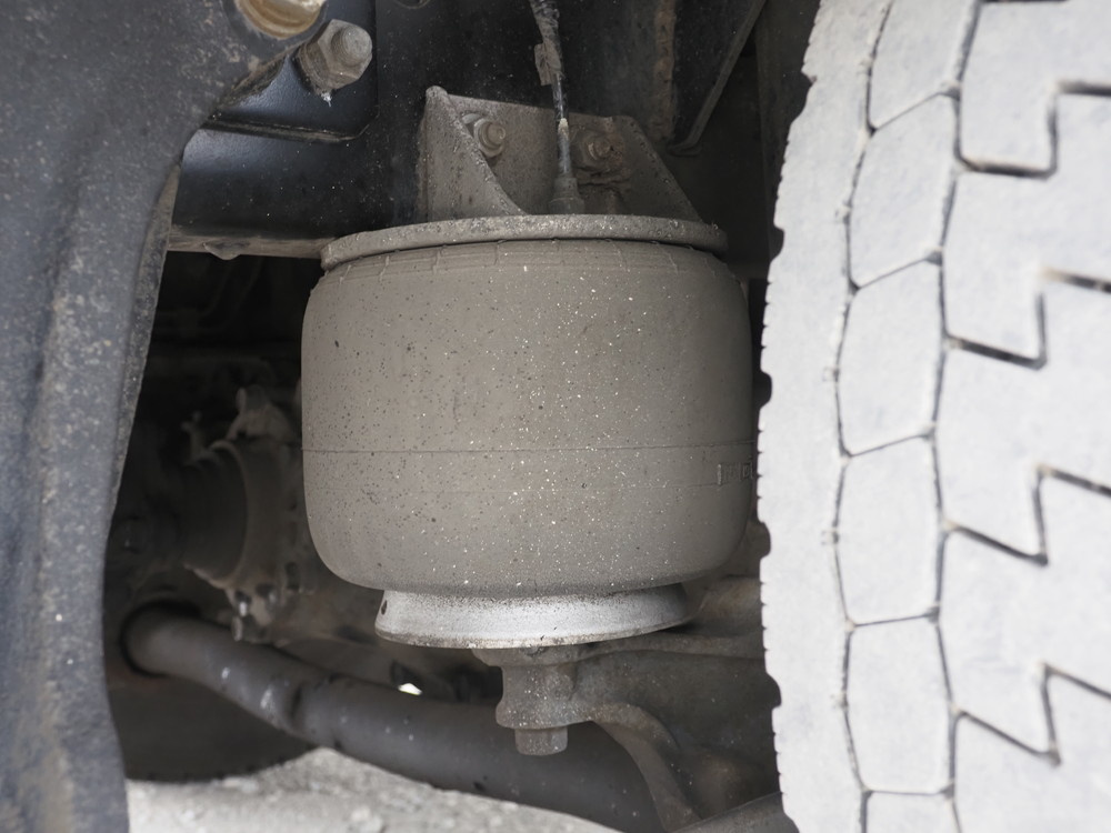 日野 レンジャープロ 冷凍バン 中型 TKG-FD9JLAG 年式 H28[写真37]