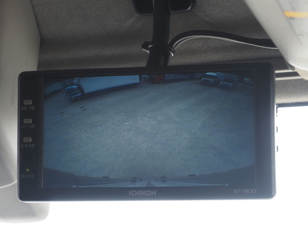 いすゞ ギガ 冷凍バン 大型 QPG-CYJ77B 年式 H29[写真25]