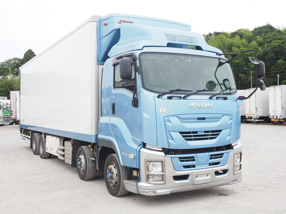 いすゞ ギガ 冷凍バン 大型 QPG-CYJ77B 年式 H29[写真03]