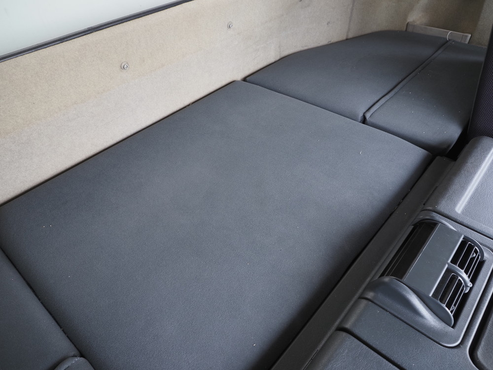 三菱ふそう スーパーグレート 冷凍バン 大型 QKG-FS54VZ 年式 H26[写真28]