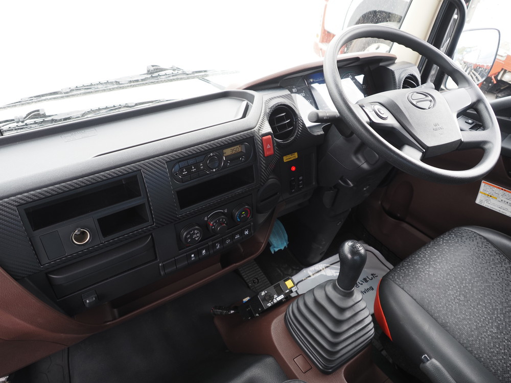 日野 レンジャープロ アームロール 中型 2KG-FC2ABA 年式 H30[写真28]