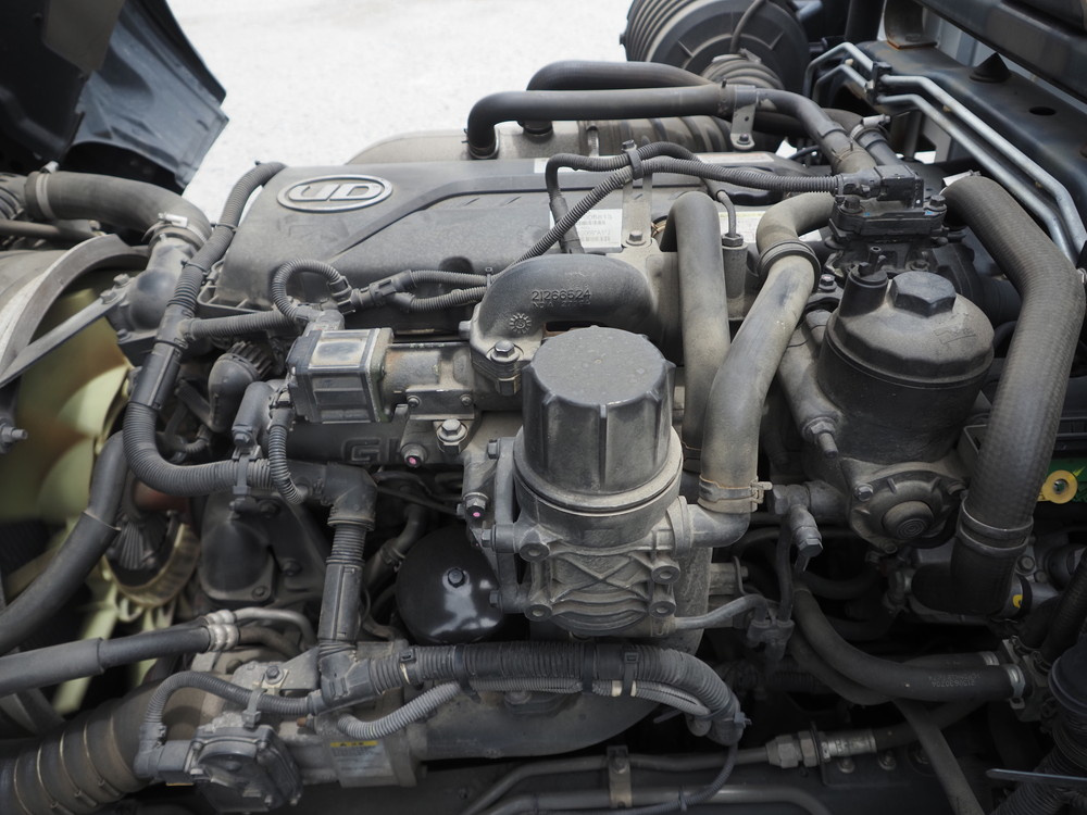 UDトラックス コンドル 平ボディ 中増t QKG-PK39LH 年式 H28[写真39]