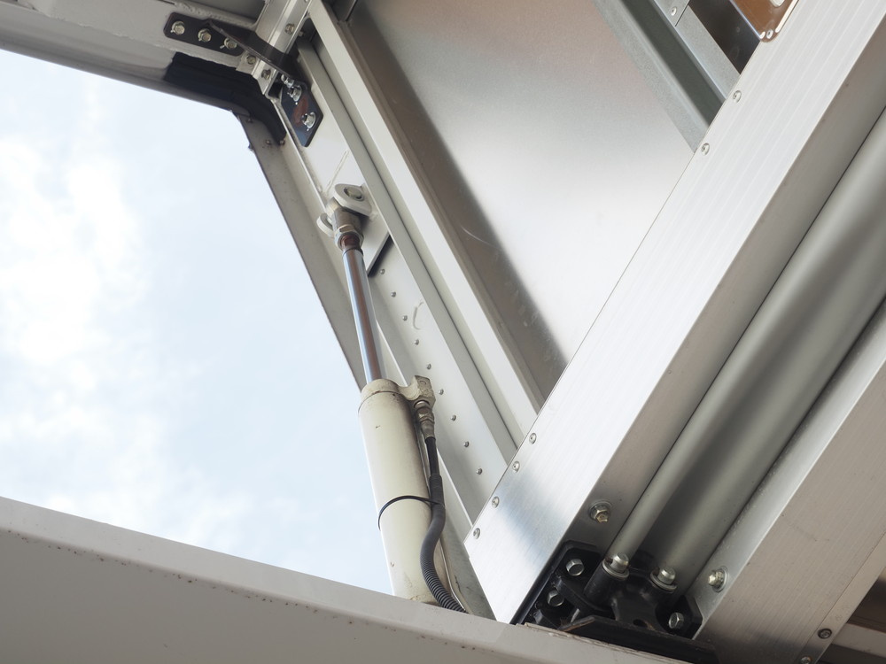 日野 プロフィア ウイング車 大型 QPG-FR1EXEG 年式 H27[写真11]