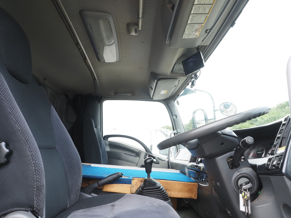 いすゞ フォワード ウイング車 中型 PDG-FRR34T2 年式 H21[写真27]
