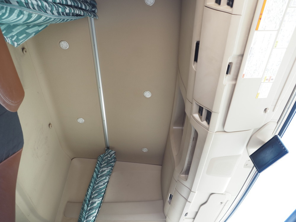 日野 プロフィア ウイング車 大型 2DG-FW1AHG 年式 R1[写真43]