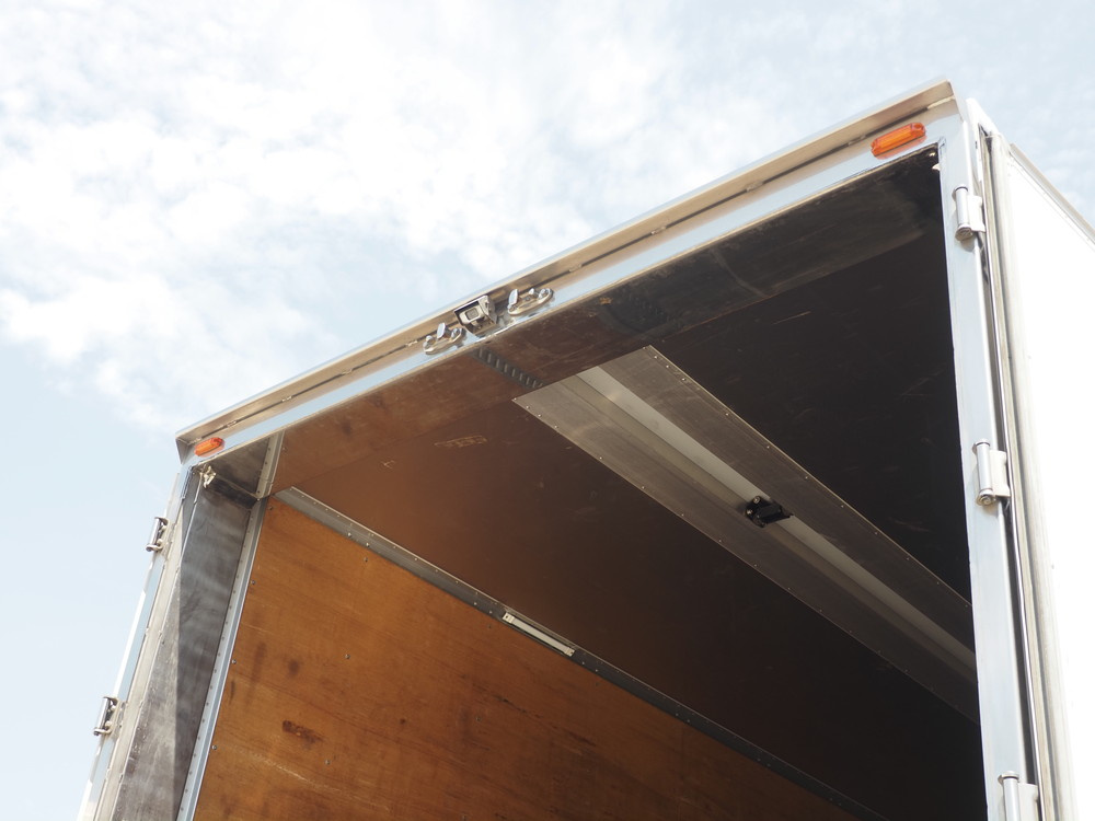 日野 プロフィア ウイング車 大型 2DG-FW1AHG 年式 R1[写真30]