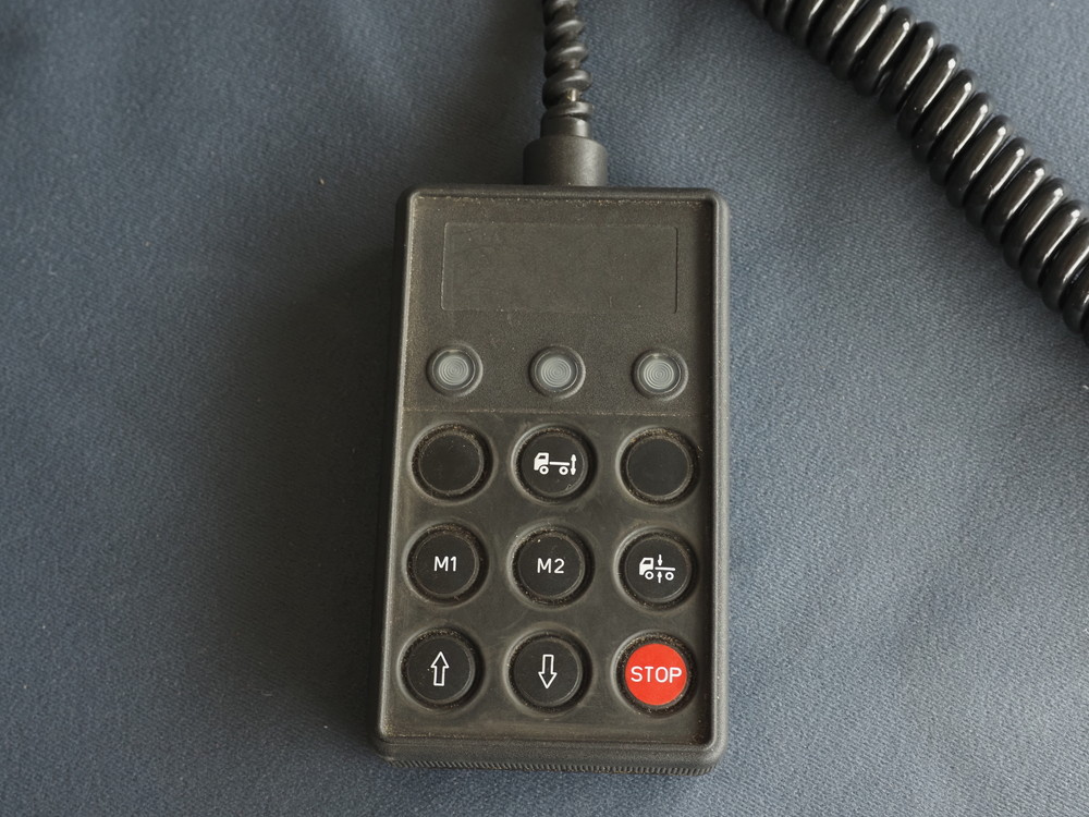 日野 プロフィア ウイング車 大型 BDG-FW1EXYG 年式 H20[写真33]