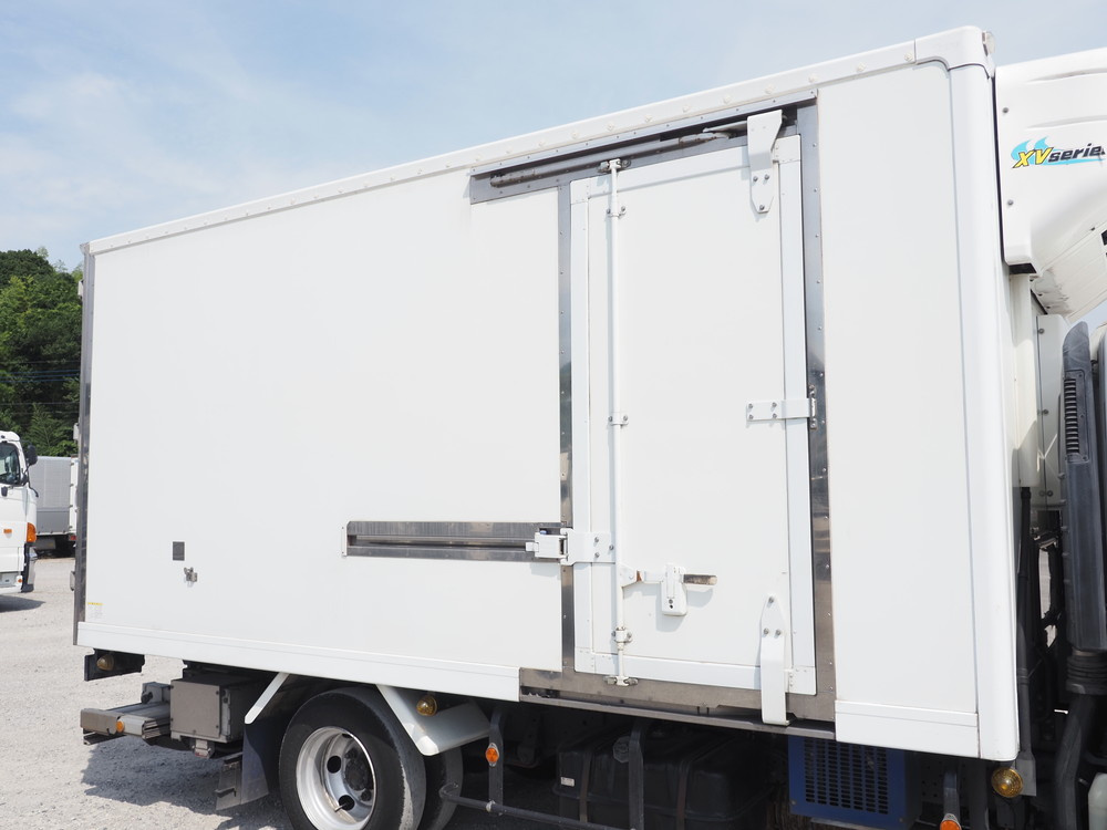 いすゞ エルフ 冷凍バン 小型 TPG-NPR85AN 年式 H28[写真09]