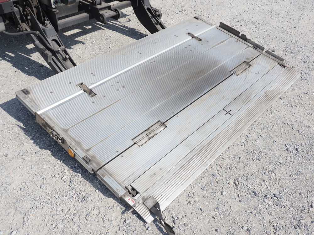 いすゞ エルフ 冷凍バン 小型 TPG-NPR85AN 年式 H28[写真21]