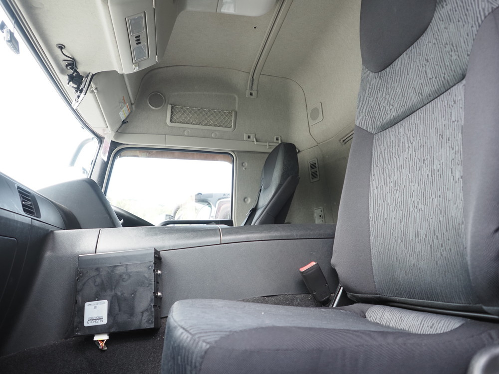 三菱ふそう スーパーグレート 冷凍バン 大型 2PG-FU74HZ 年式 R1[写真43]