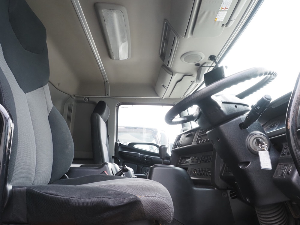 日野 プロフィア 冷凍バン 大型 QPG-FW1EXEJ 年式 H27[写真22]