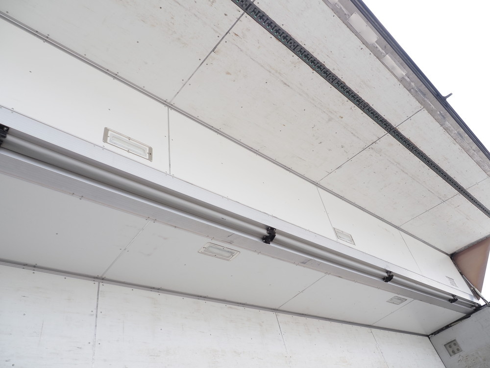 三菱ふそう スーパーグレート ウイング車 大型 QPG-FS65VZ 年式 H28[写真24]