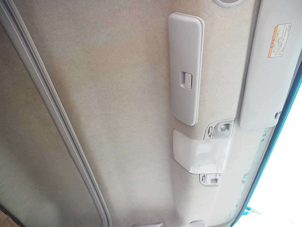 三菱ふそう ファイター 冷凍バン 中型 PDG-FK61F 年式 H20[写真28]