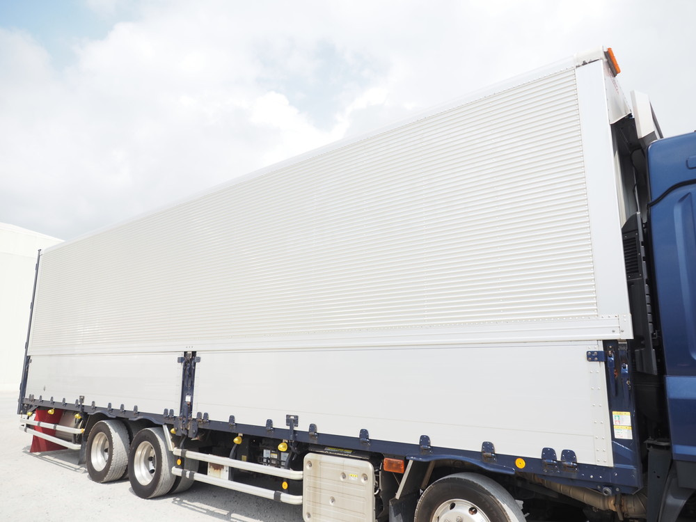 いすゞ  ウイング車 大型 2PG-CYJ77C 年式 R1[写真11]