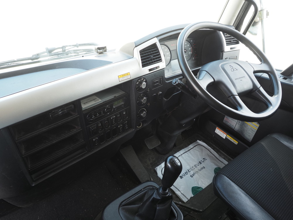 三菱ふそう ファイター ウイング車 中型 2KG-FK64F 年式 H30[写真38]