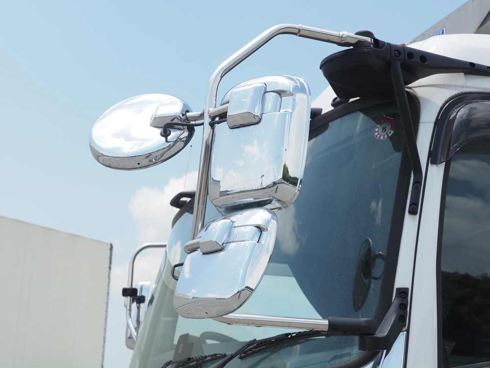 UDトラックス クオン ウイング車 大型 2PG-CG4FA 年式 R6[写真09]