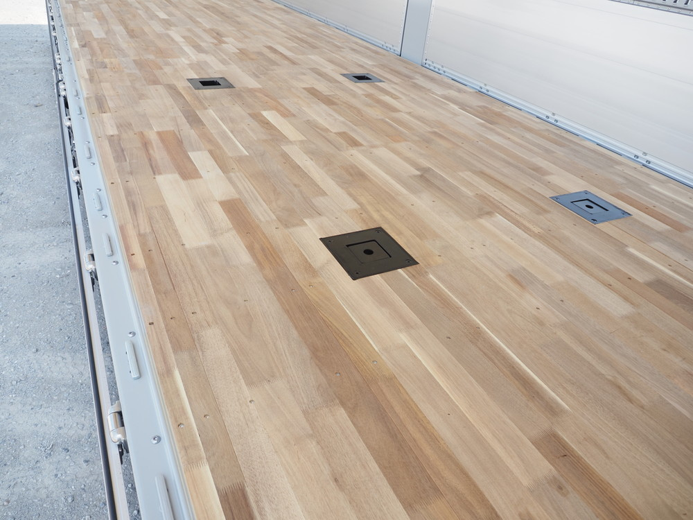 UDトラックス クオン ウイング車 大型 2PG-CG4FA 年式 R6[写真25]