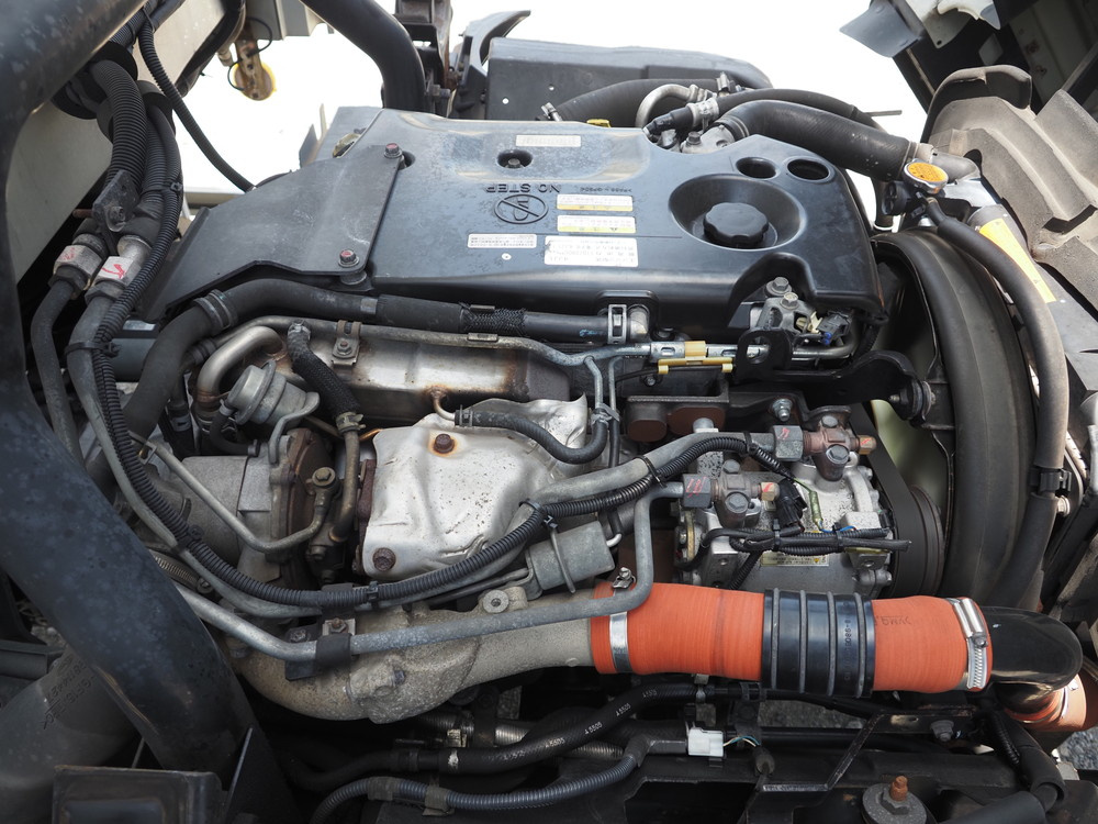 いすゞ エルフ 冷凍ウイング 小型 TPG-NPR85YN 年式 H27[写真42]