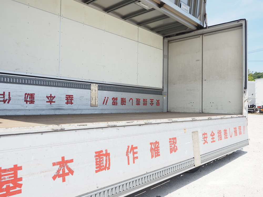 日野 レンジャープロ ウイング車 中型 BKG-FD7JLYG 年式 H22[写真19]