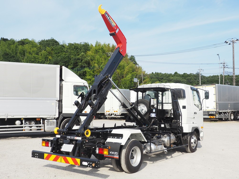 三菱ふそう ファイター アームロール 中型 2KG-FK62F 年式 R7[写真14]