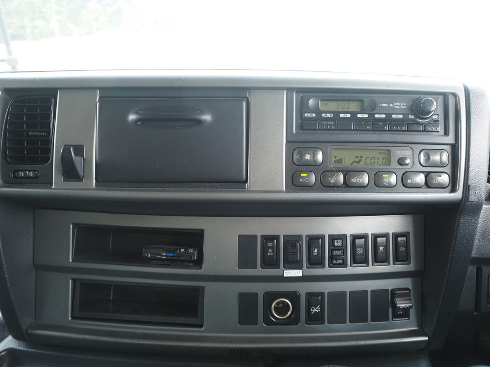 日野 プロフィア ウイング車 大型 QPG-FW1EXEG 年式 H27[写真26]