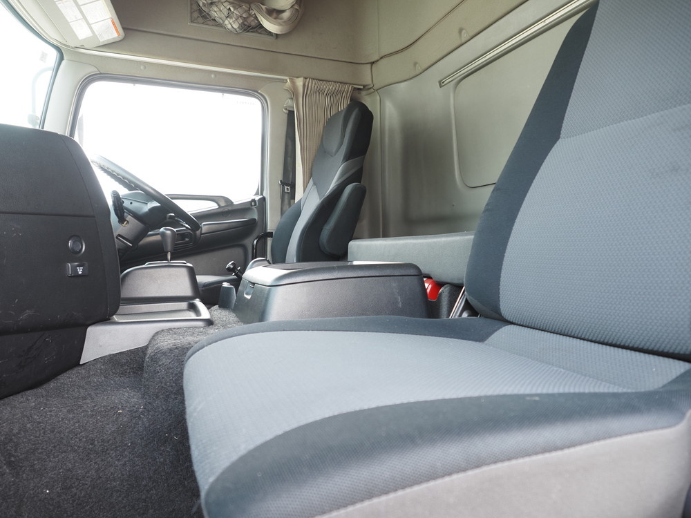 日野 プロフィア ウイング車 大型 QPG-FW1EXEG 年式 H27[写真31]