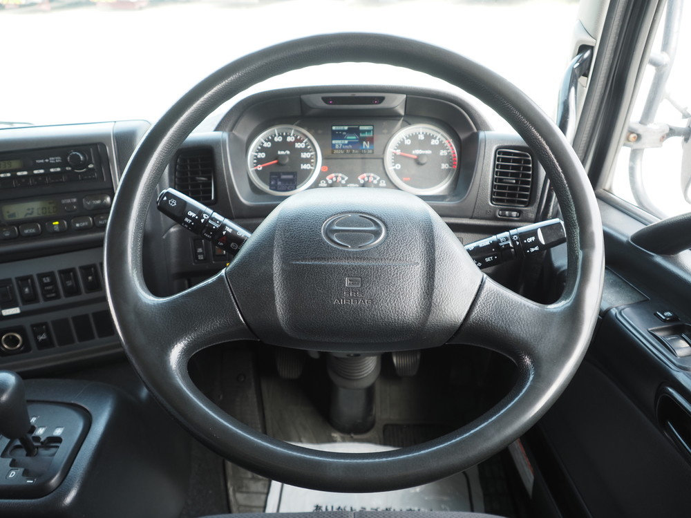 日野 プロフィア ウイング車 大型 QPG-FW1EXEG 年式 H27[写真24]