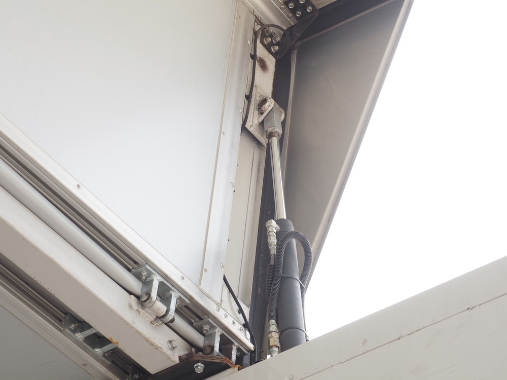 三菱ふそう スーパーグレート ウイング車 大型 2PG-FS74HZ 年式 R1[写真10]