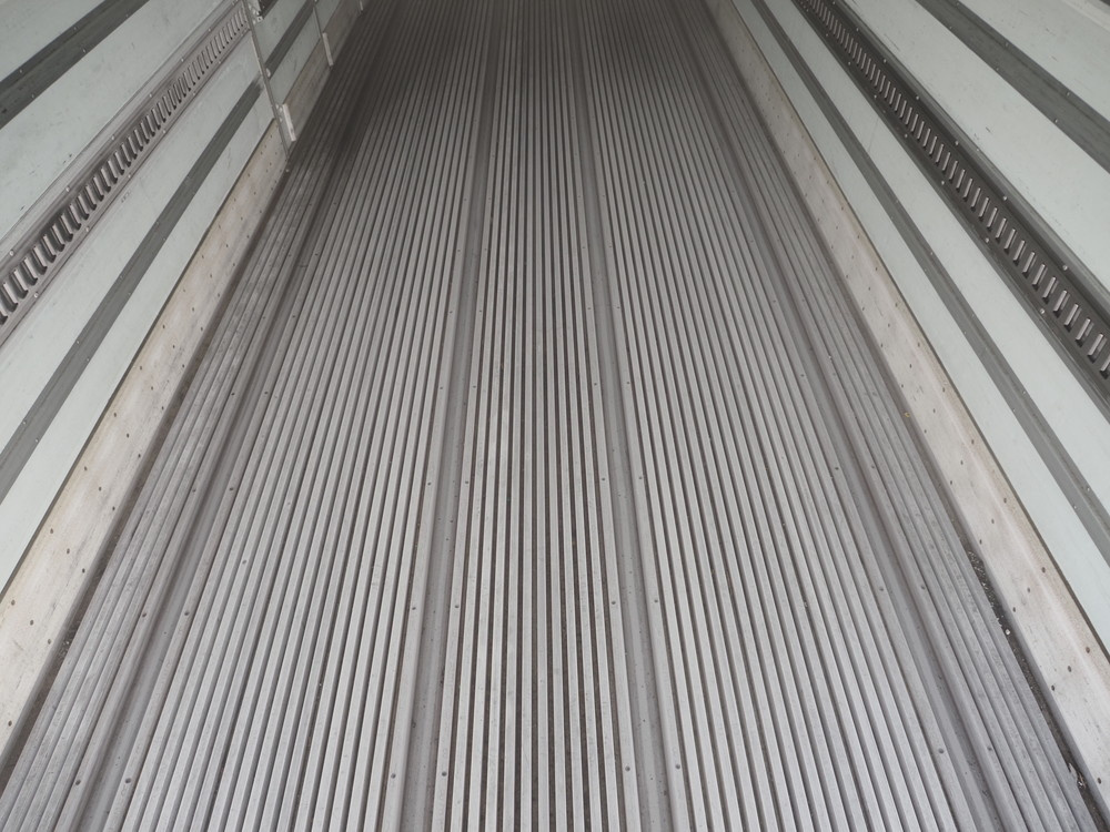 日野 プロフィア 冷凍バン 大型 2DG-FR1AHG 年式 H29[写真20]