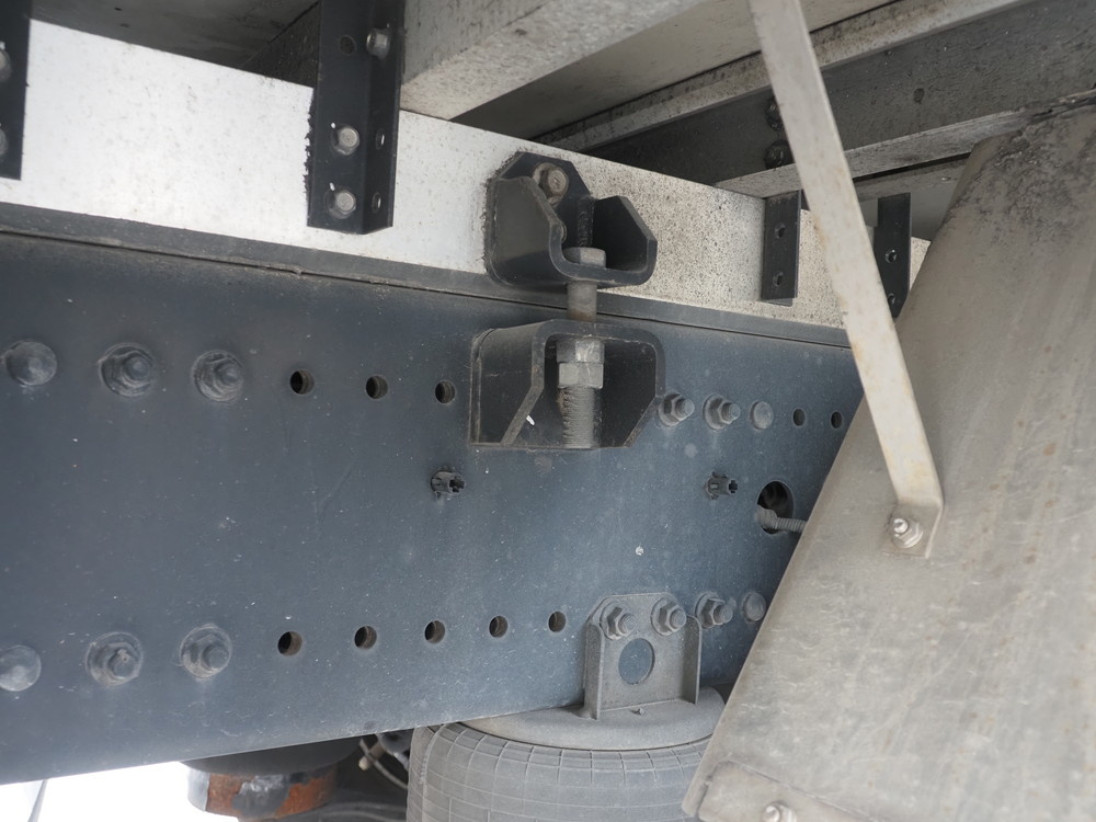 日野 プロフィア 冷凍バン 大型 2DG-FR1AHG 年式 H29[写真37]