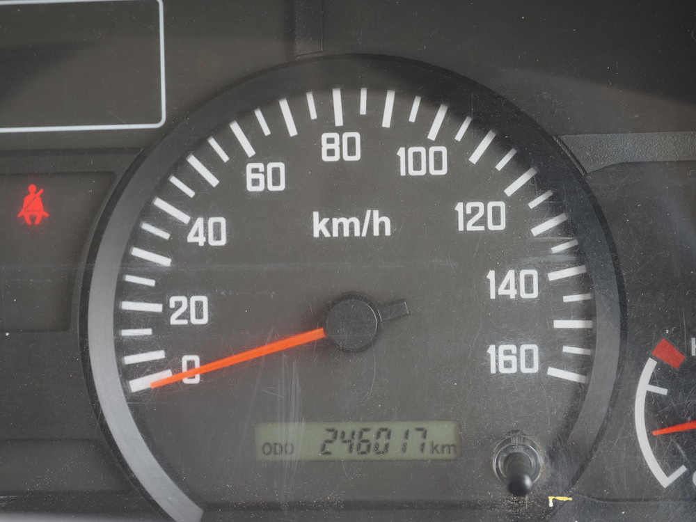 いすゞ エルフ バン車 小型 TRG-NMR85N 年式 H30[写真30]