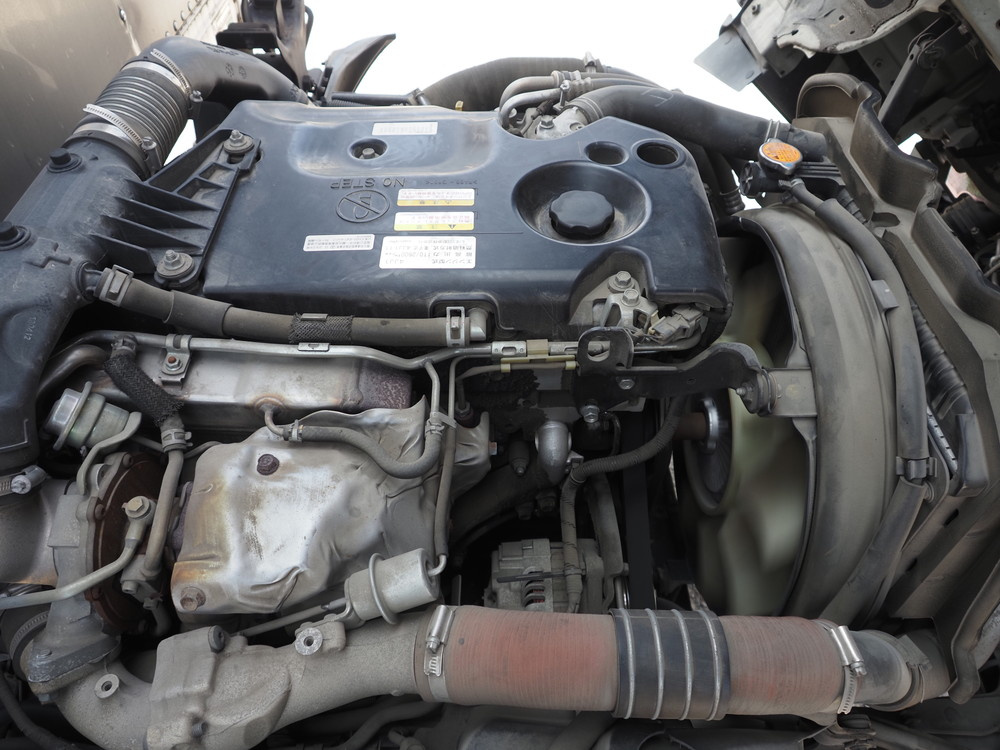 いすゞ エルフ バン車 小型 TRG-NMR85N 年式 H30[写真35]