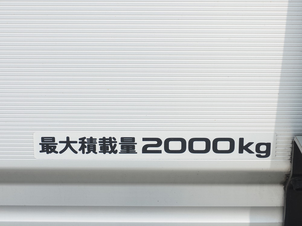 いすゞ エルフ バン車 小型 TRG-NMR85N 年式 H30[写真22]