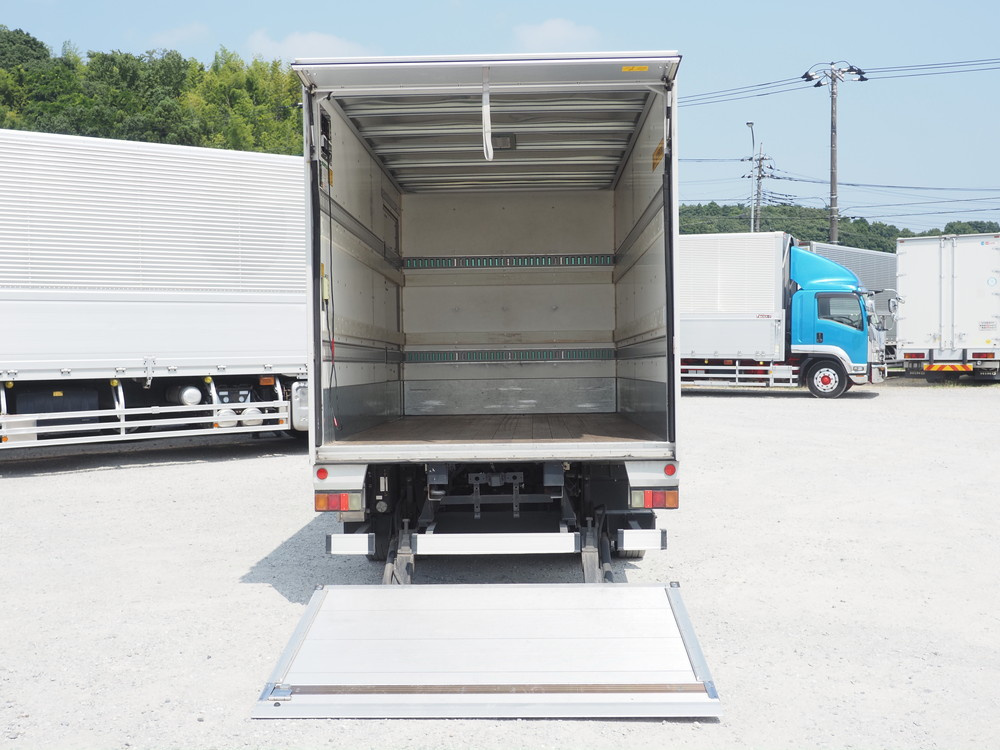 いすゞ エルフ バン車 小型 TRG-NMR85N 年式 H30[写真12]