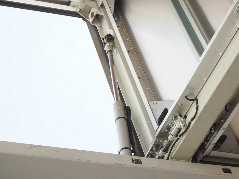 三菱ふそう スーパーグレート ウイング車 大型 QPG-FS64VZ 年式 H29[写真12]